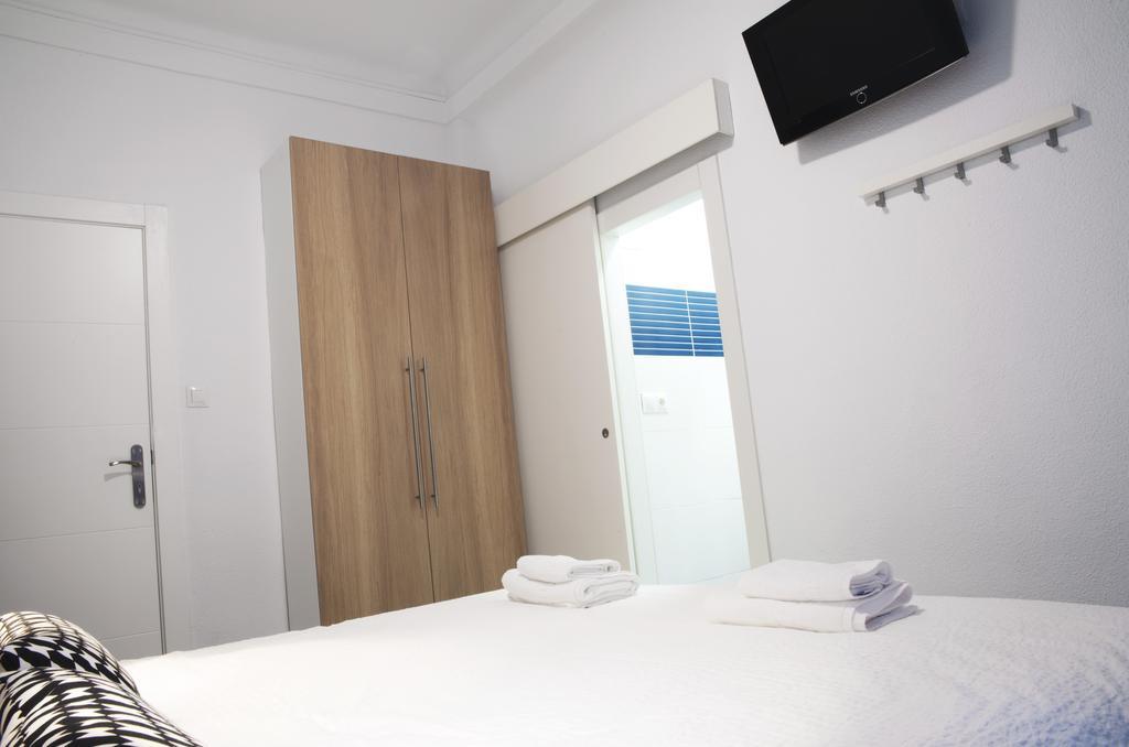 Woohoo Hostal Мадрид Номер фото