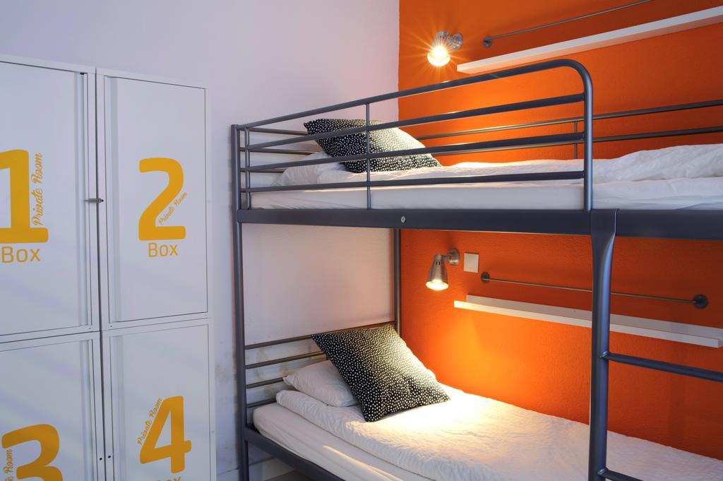 Woohoo Hostal Мадрид Номер фото