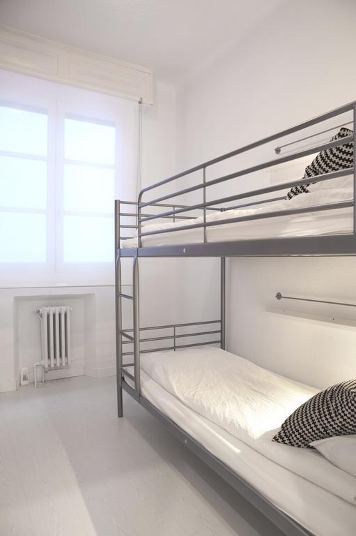 Woohoo Hostal Мадрид Номер фото